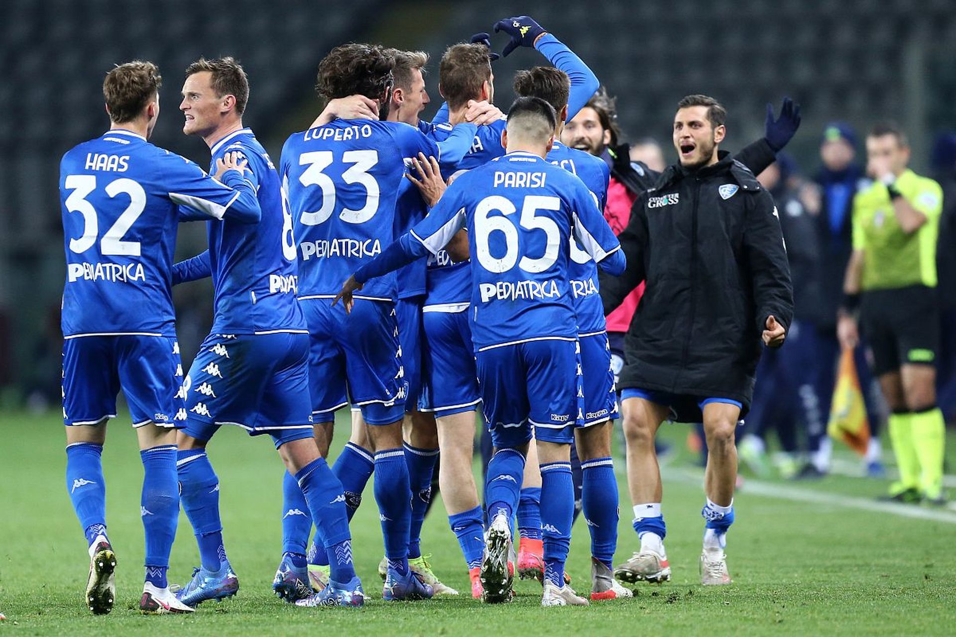 前退场而表 前退场而表